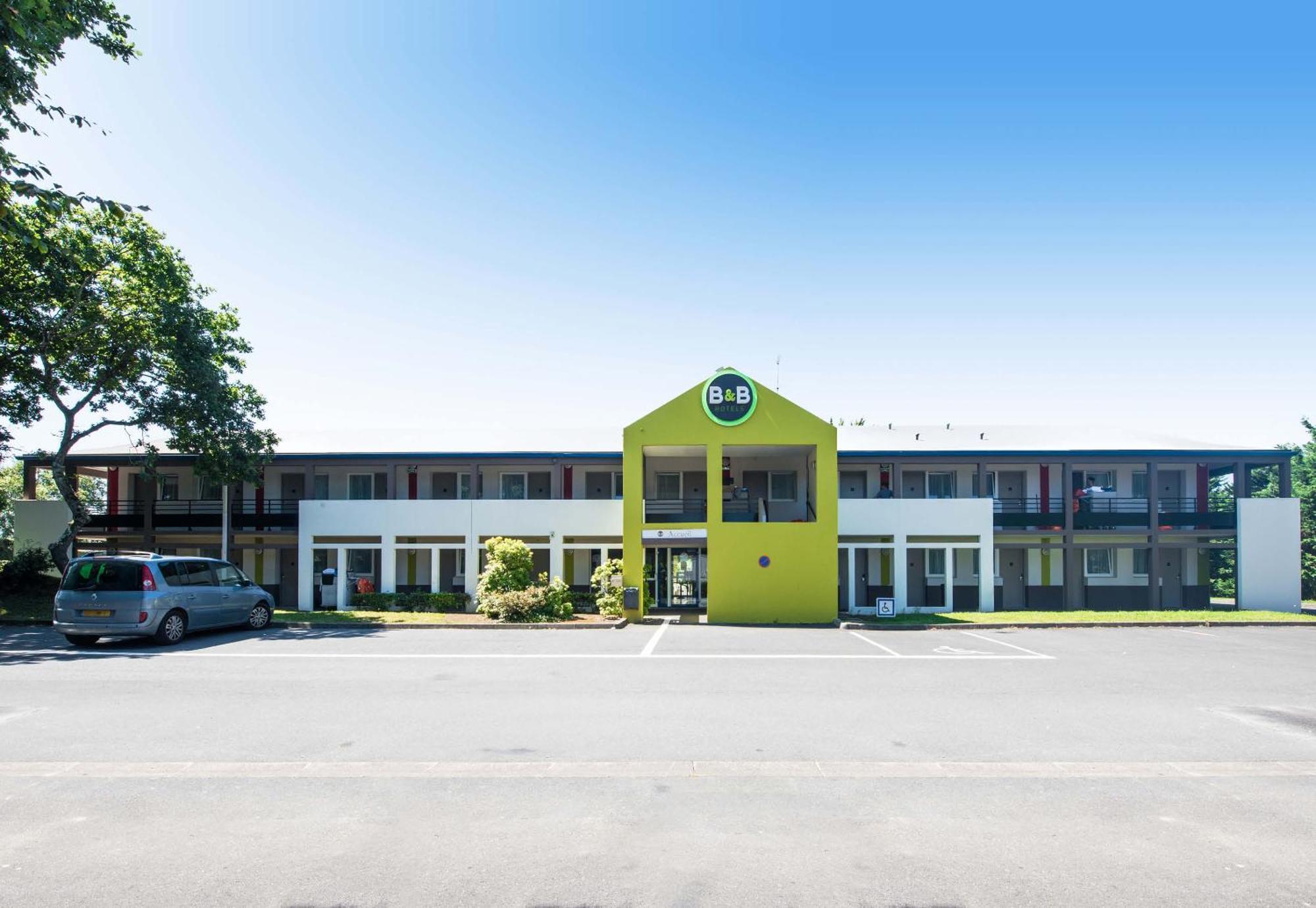 B&B Hotel Brest Kergaradec Aeroport Гуэну Экстерьер фото